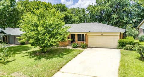 Photo of 816 S Burdette Avenue, Sherman, TX 75090 (MLS # 21332856)
