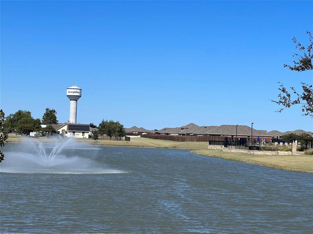 Magnolia Ph 10 - Residential
