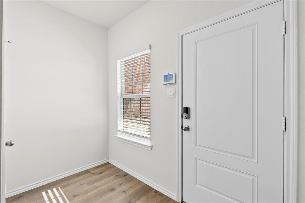 Magnolia Ph 10 - Residential