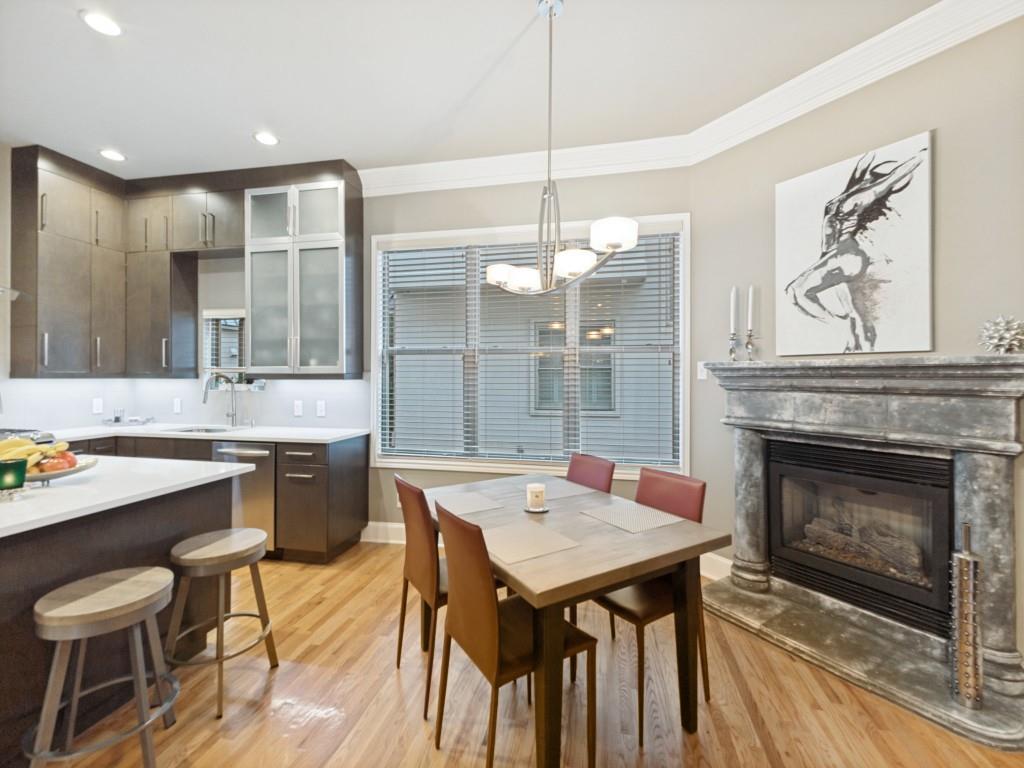 Georgetown Court Twnhm Condo - Residential