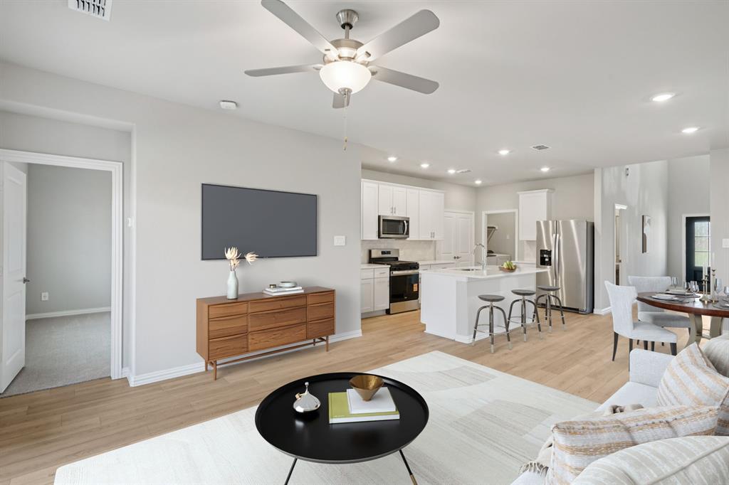 Lakehaven - Residential