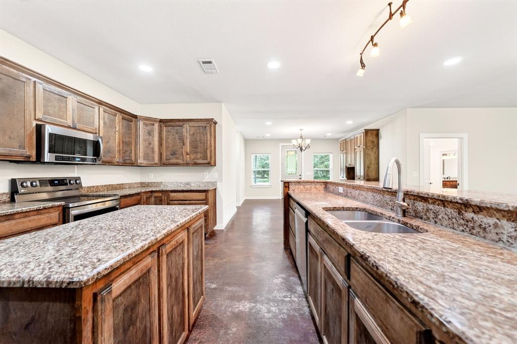 13050 County Road 4016