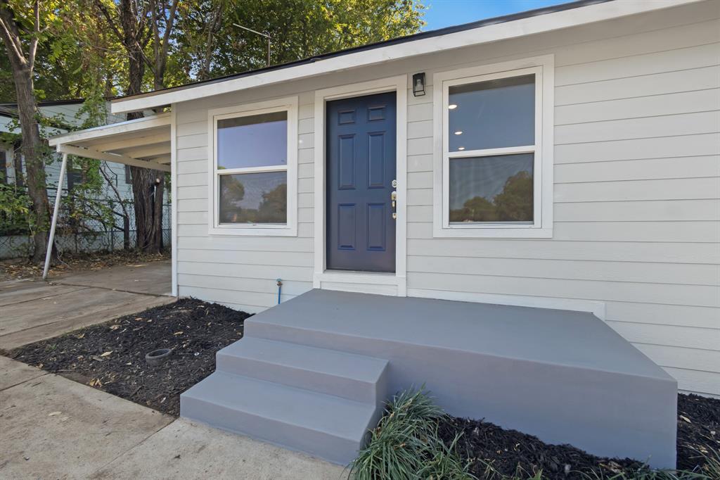 4367 Alamo Avenue