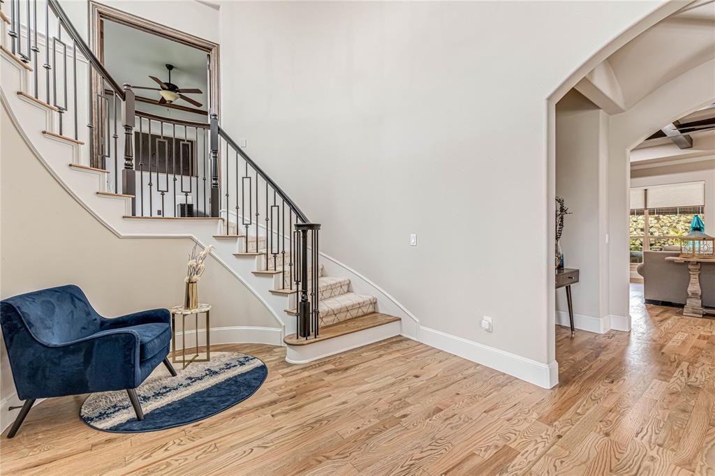 960 Packsaddle Trail