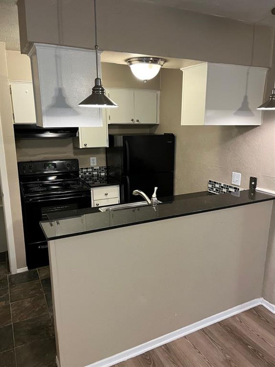Remodeled 1 bedroom unit in a smaller community located in the heart of the Cedar Springs neighborhood within walking distance to dining and retail.  Free onsite laundry.