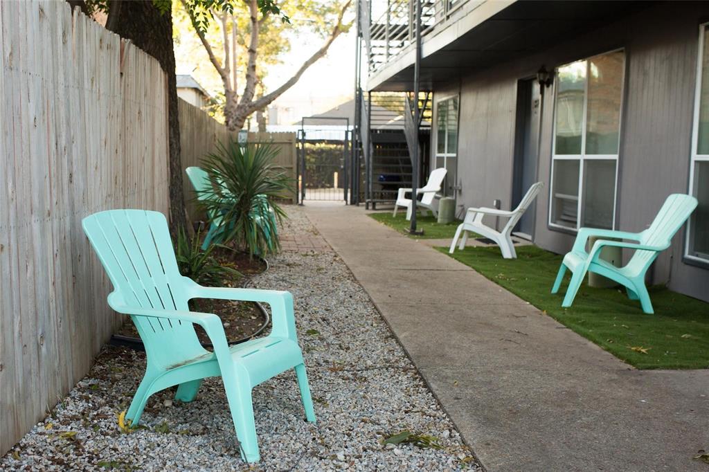 W E Hawkins Oak Lawn - Residential Lease