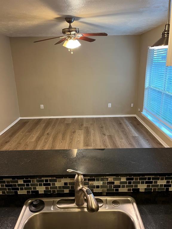 W E Hawkins Oak Lawn - Residential Lease