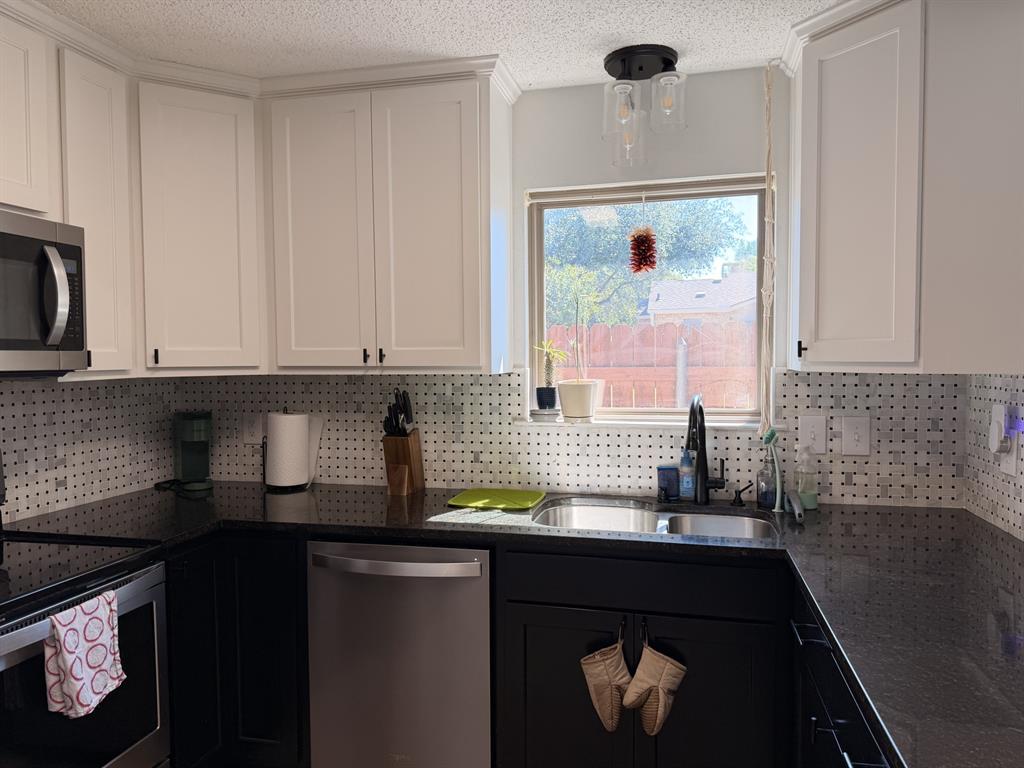 Shadowood Trail Condo - Residential