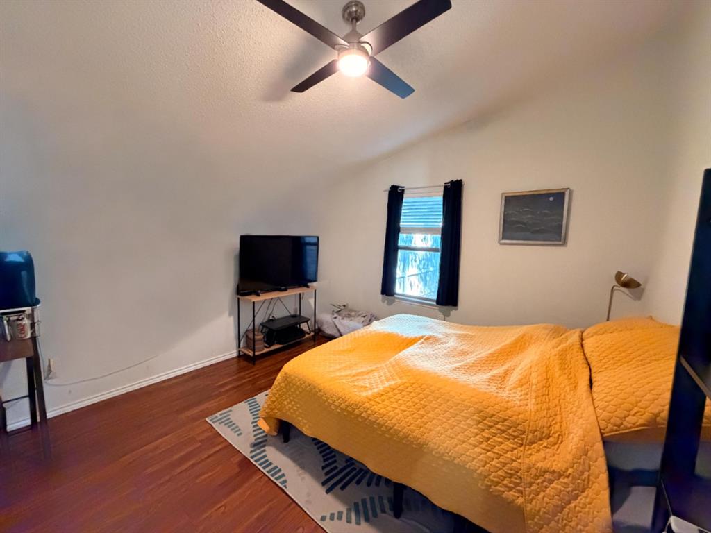 Shadowood Trail Condo - Residential