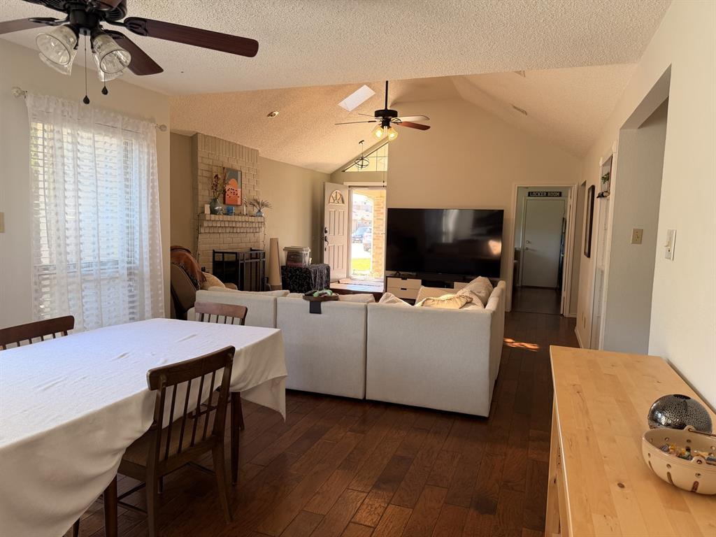 Shadowood Trail Condo - Residential