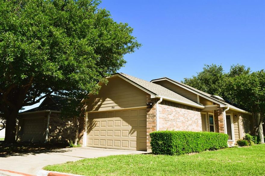 Beautifully updated 3-bedroom, 2-bath condo featuring hardwood floors, a modern renovated kitchen, and updated bathrooms. Enjoy a private yard and access to community amenities including a pool. Conveniently located near parks, shopping, and top-rated Colleyville schools. The HOA has recently completed major exterior improvements, and the special assessment has already been paid. Property is currently tenant-occupied through June 1 and will be delivered vacant at closing.