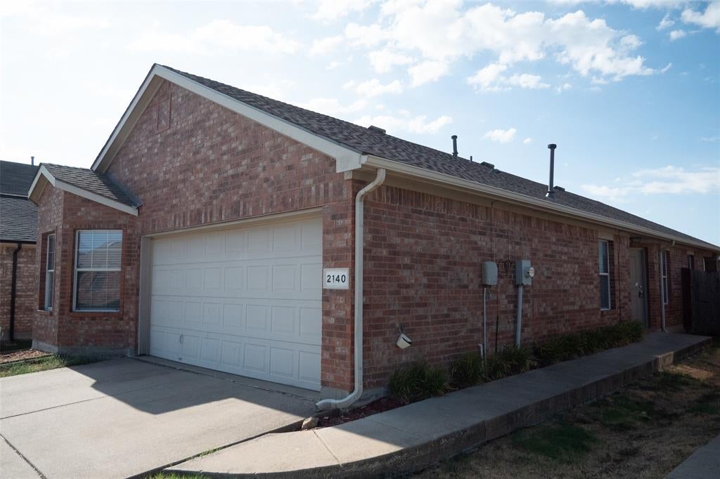 2140 Ingrid Lane