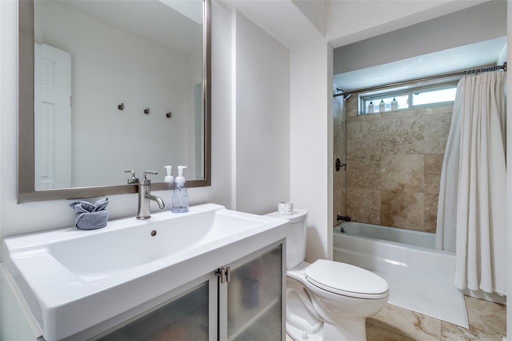 Meadows 02 - Residential Lease