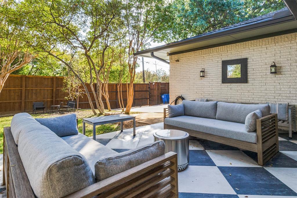 Meadows 02 - Residential Lease