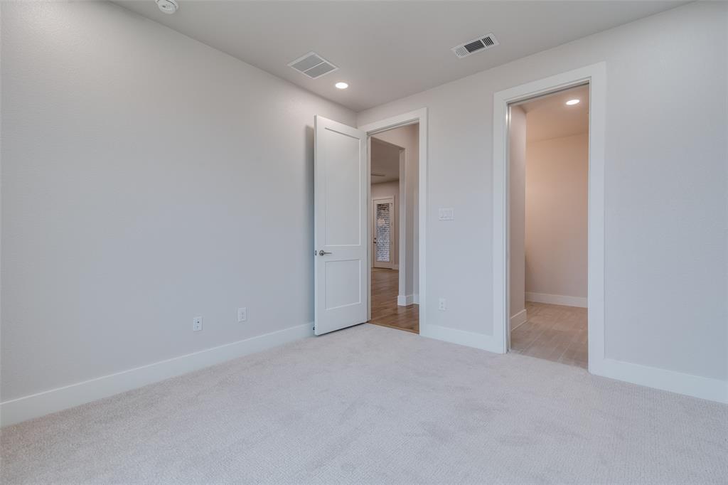 Mesquite, Texas 75126, United States, 4 Bedrooms Bedrooms, ,4 BathroomsBathrooms,Residential,Active,33874