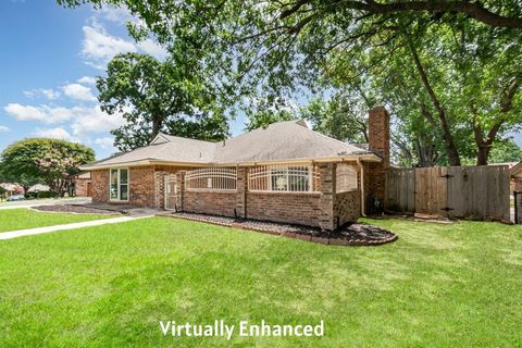 2109 Oakmeadow Street Bedford TX 76021
