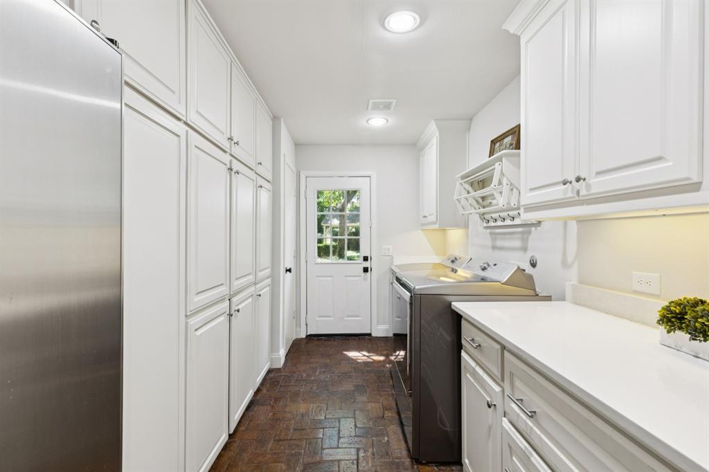 Se Donaldson Surv Abs 277 - Residential