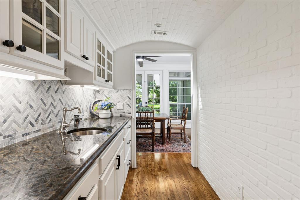 Se Donaldson Surv Abs 277 - Residential