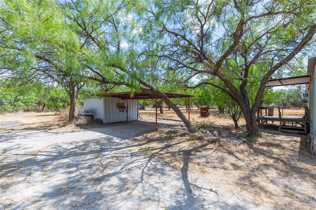 1186 Private Road 2431