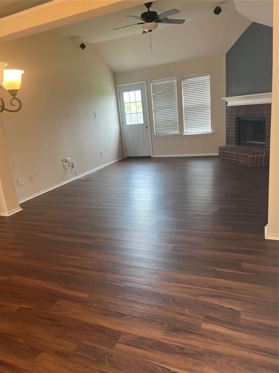 1113 Manhassett Court