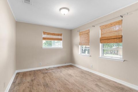 Tiny photo for 1006 N Lucas Drive, Grapevine, TX 76051 (MLS # 21330302)
