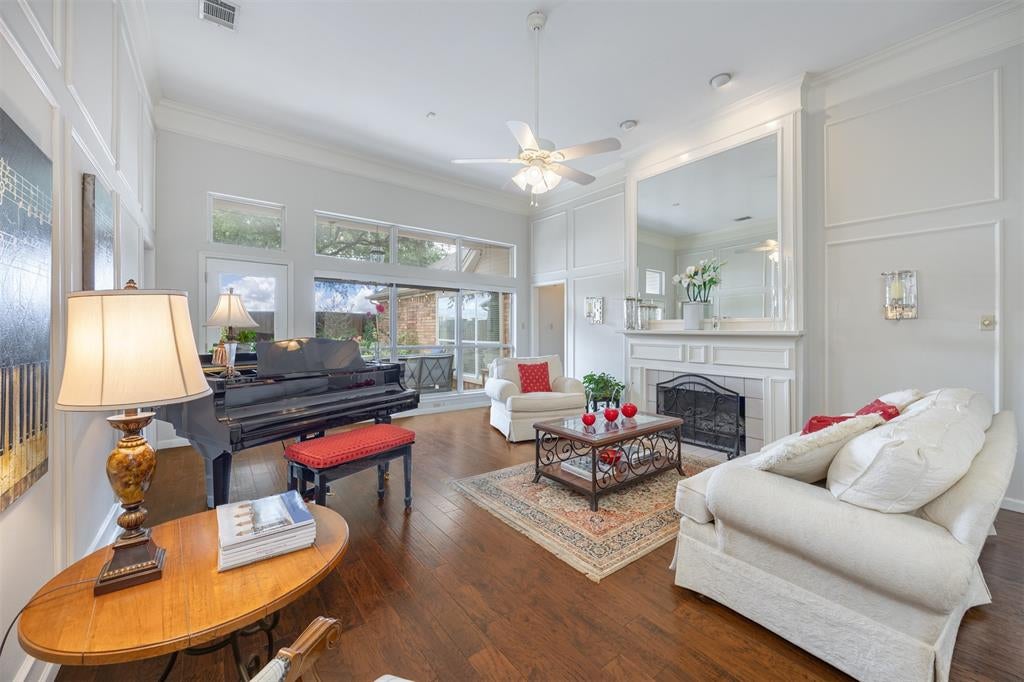 1717 Whitney Drive