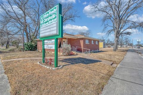 202 N Avenue G Clifton TX 76634