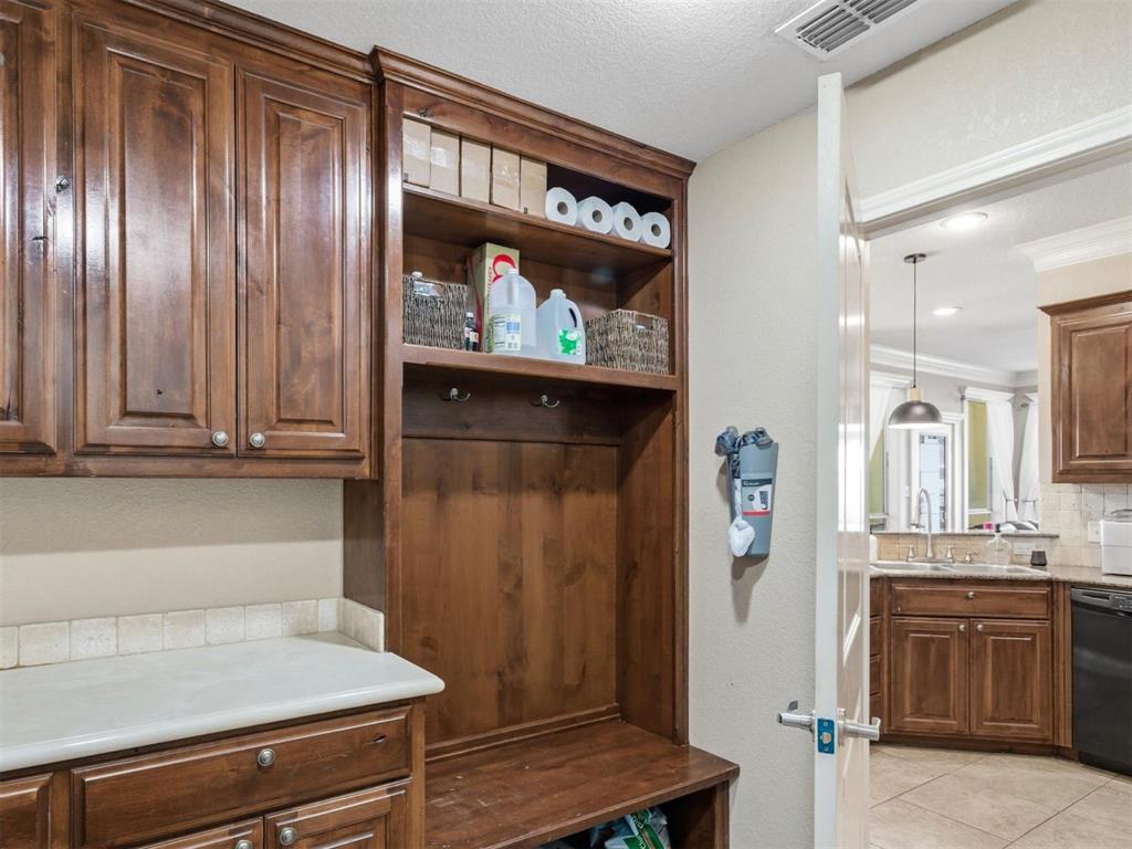 Hickory Hills Sub - Residential