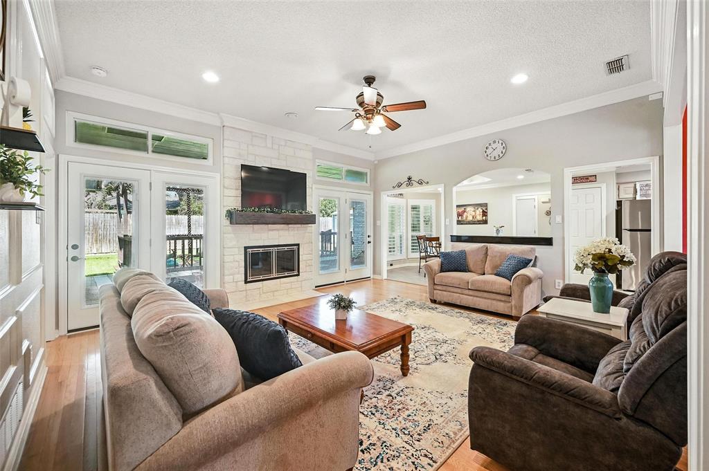6312 Suffolk Drive
