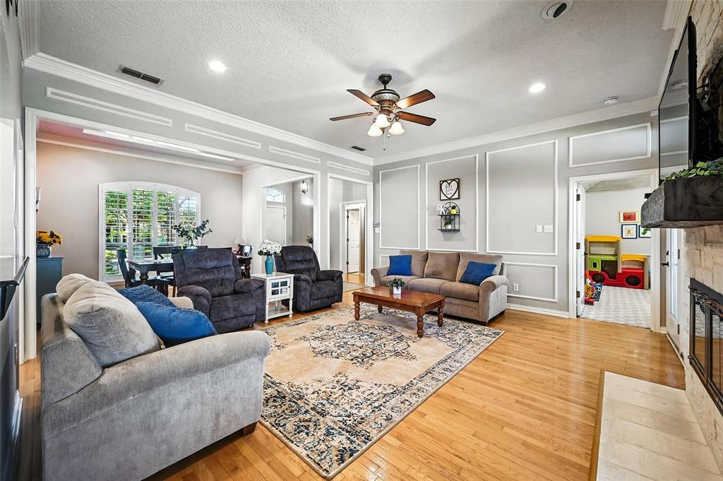 6312 Suffolk Drive