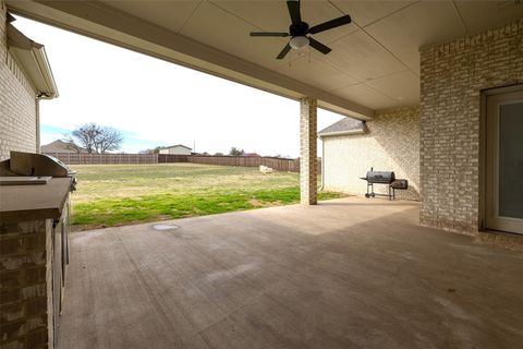 A home in Oak Leaf