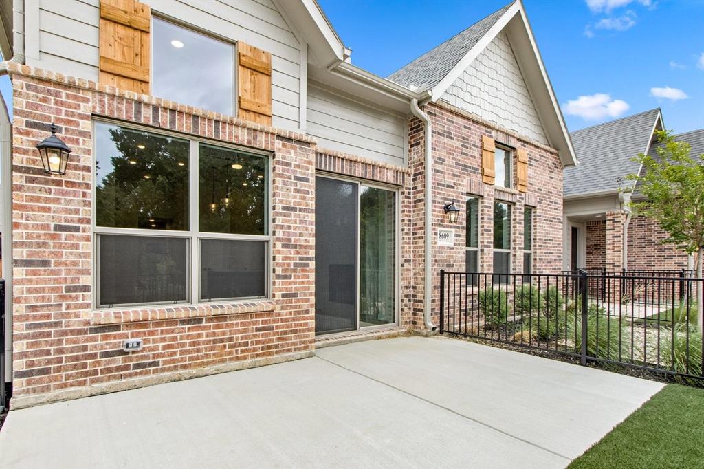 8609 Del Rio Trail