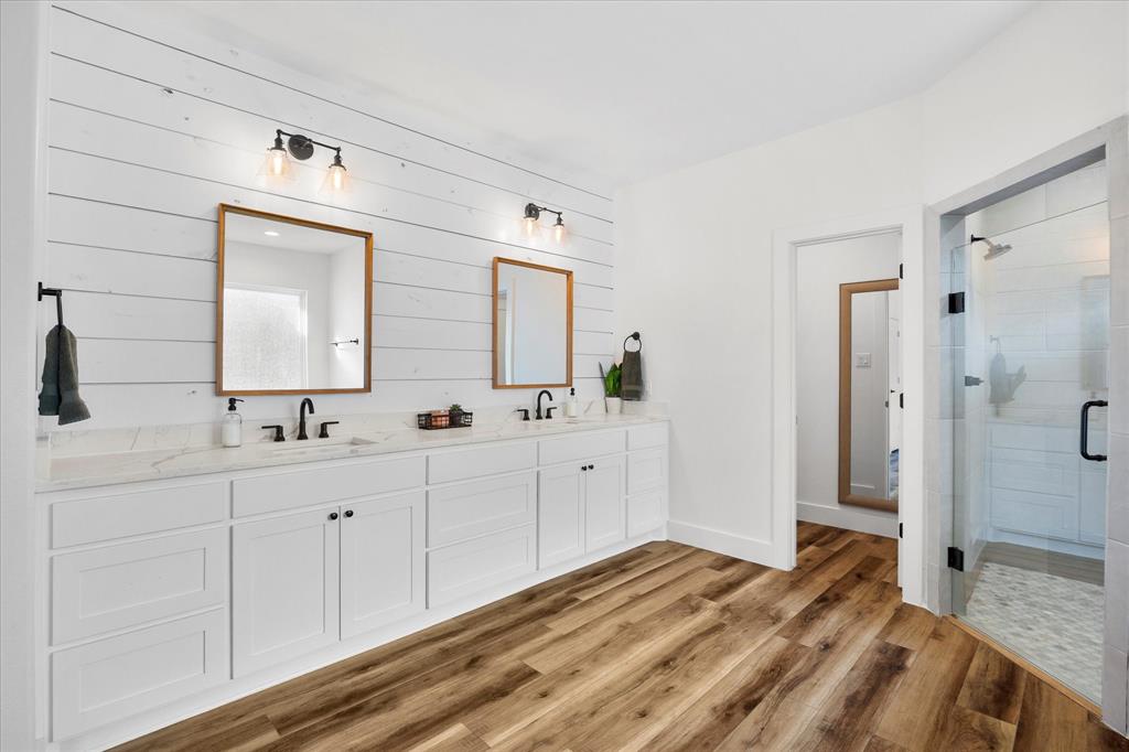 Hlr Comer - Residential