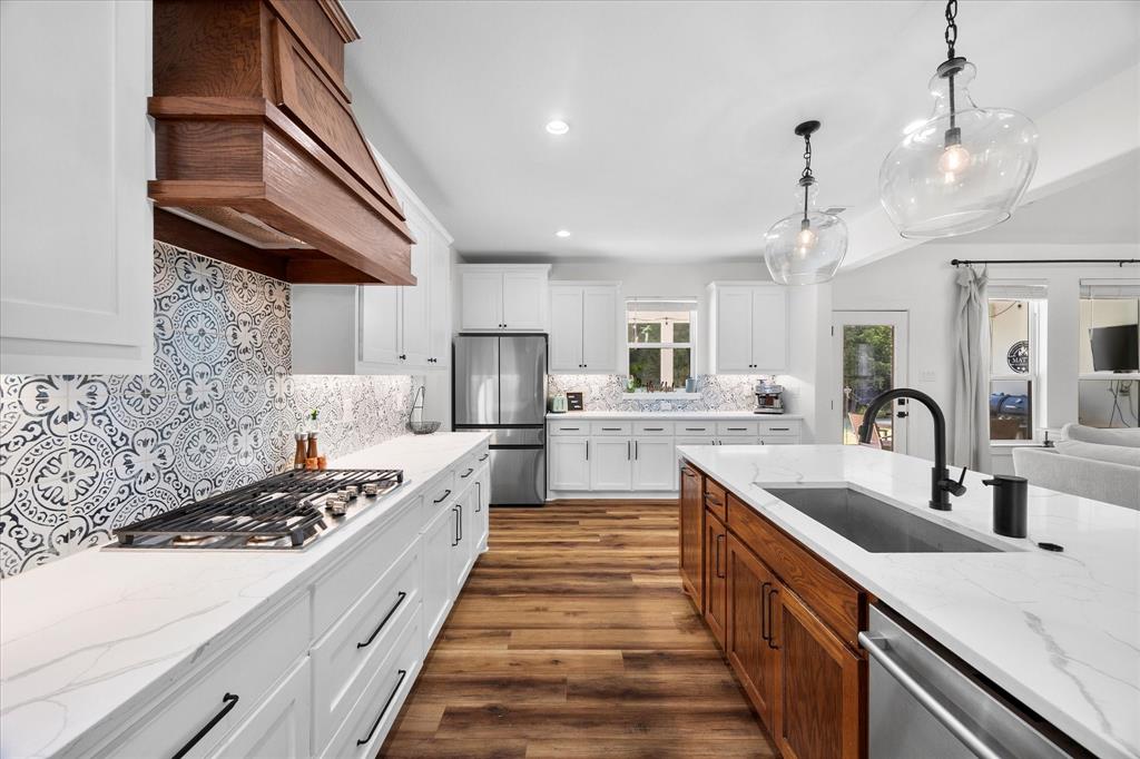 Hlr Comer - Residential