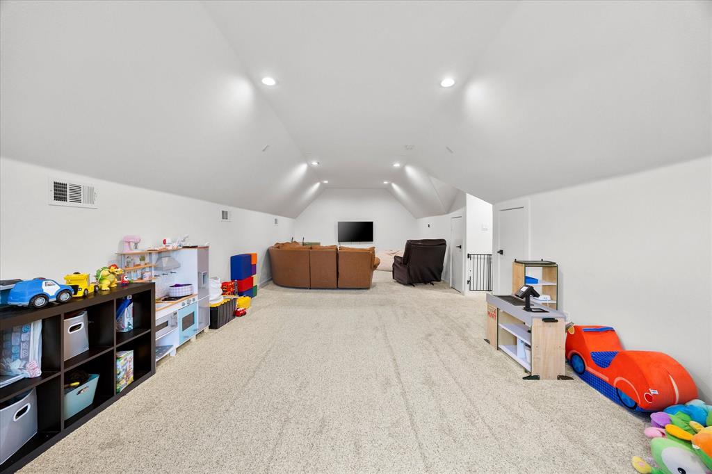 Hlr Comer - Residential