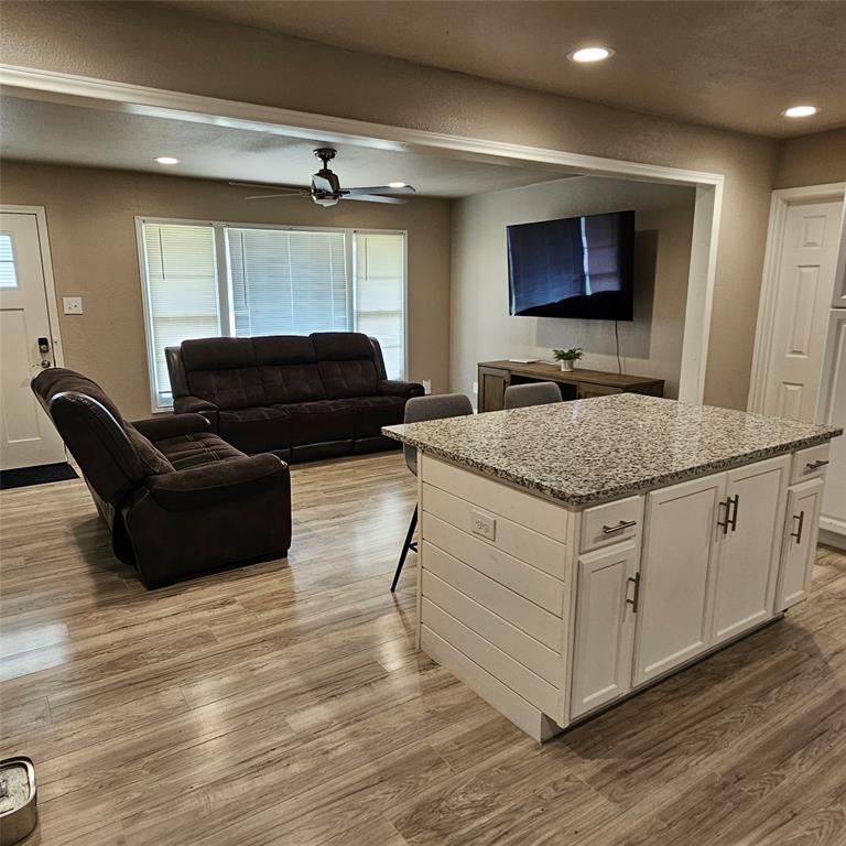 Bellvue add - Residential