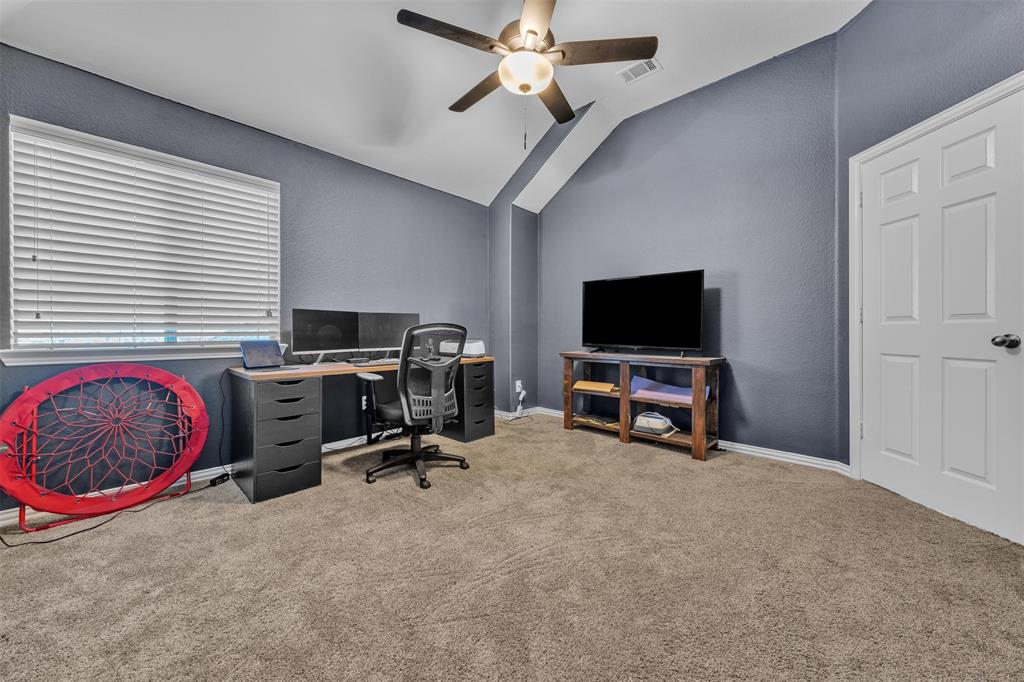 Mistletoe Hill Ph Viii - Residential