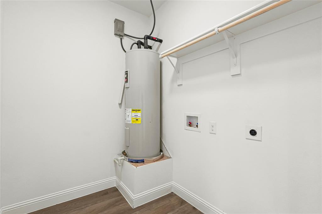 LINCOLN MANOR NO 3 - Residential