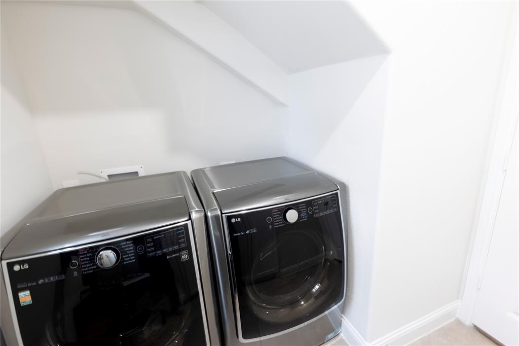 Lexington Ph Thirteen - Residential