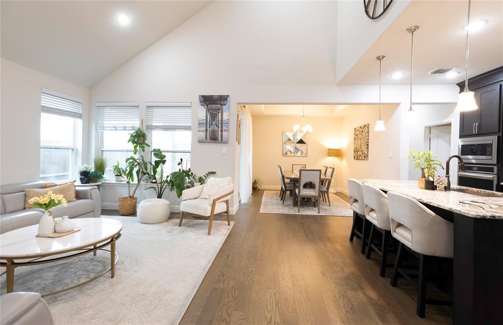 Lexington Ph Thirteen - Residential