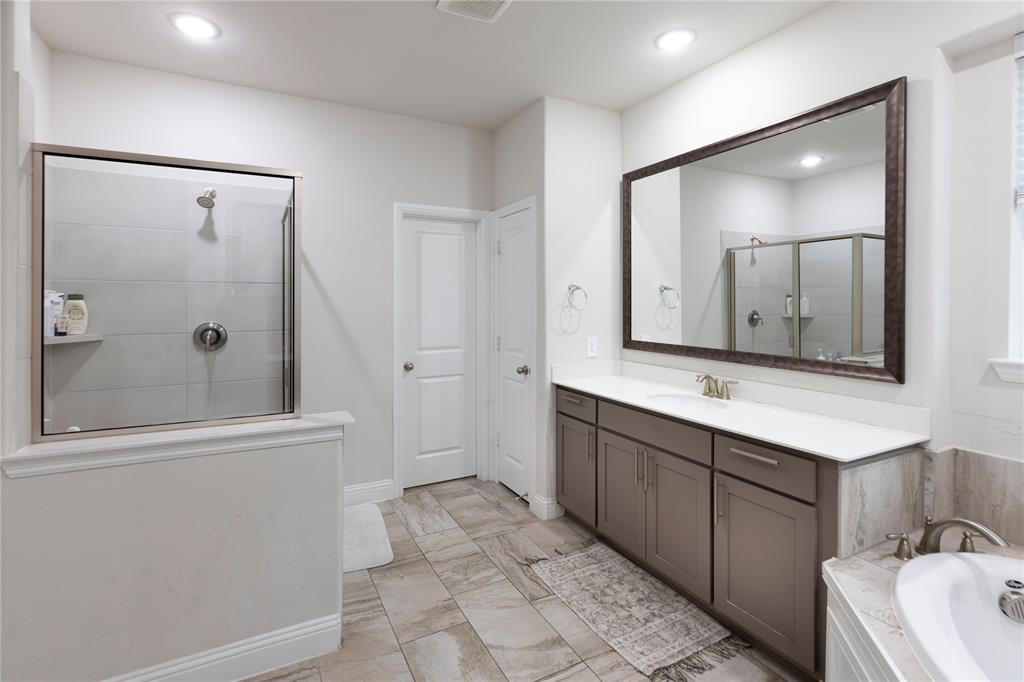 Lexington Ph Thirteen - Residential