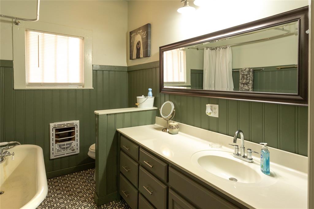 Railroad - Baird - Residential