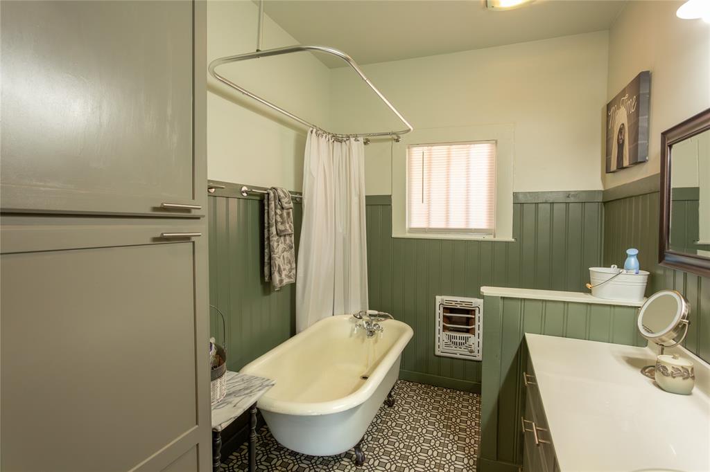 Railroad - Baird - Residential