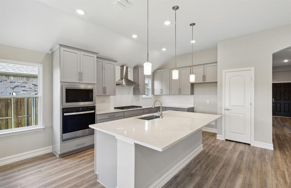 Anna Town Square - Residential