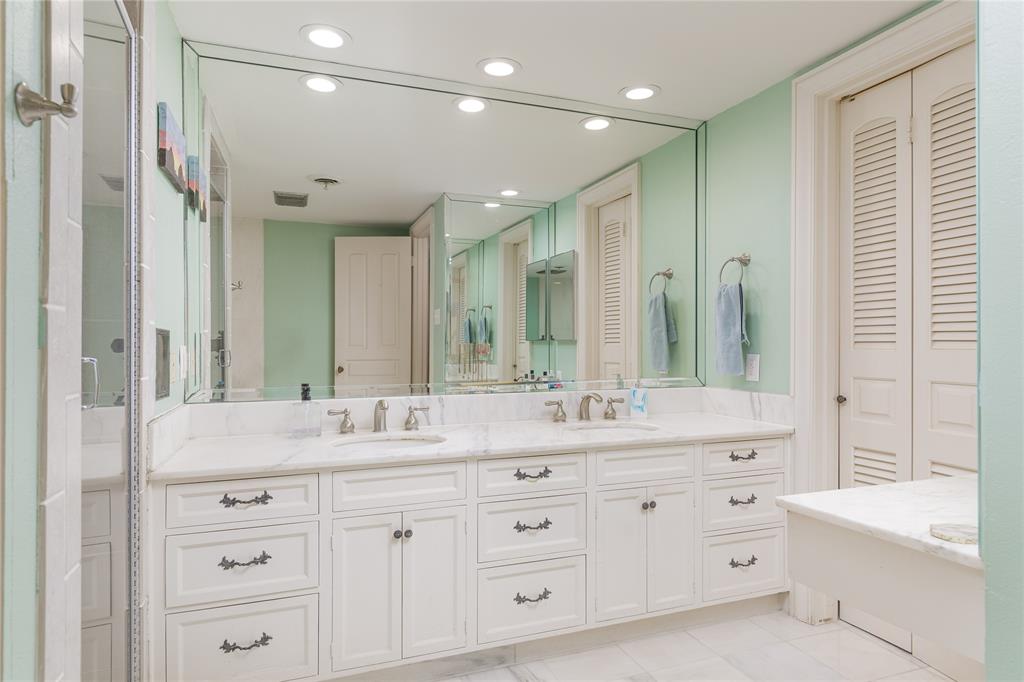 Imperial House Condos - Residential Lease