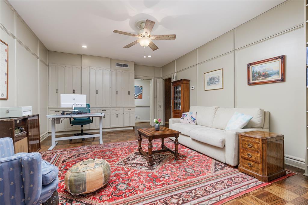 Imperial House Condos - Residential Lease