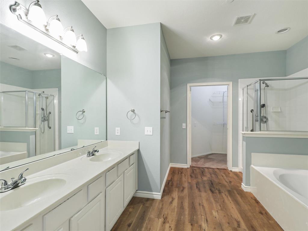 Pasquinellis Parker Estates Ph - Residential