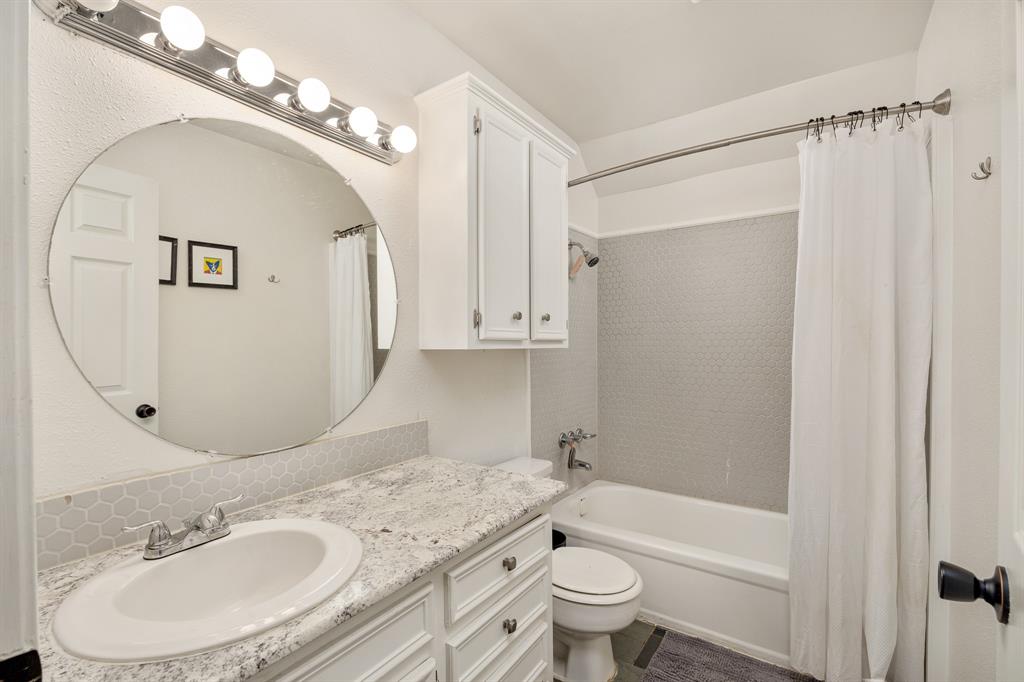 Knollwood - Residential