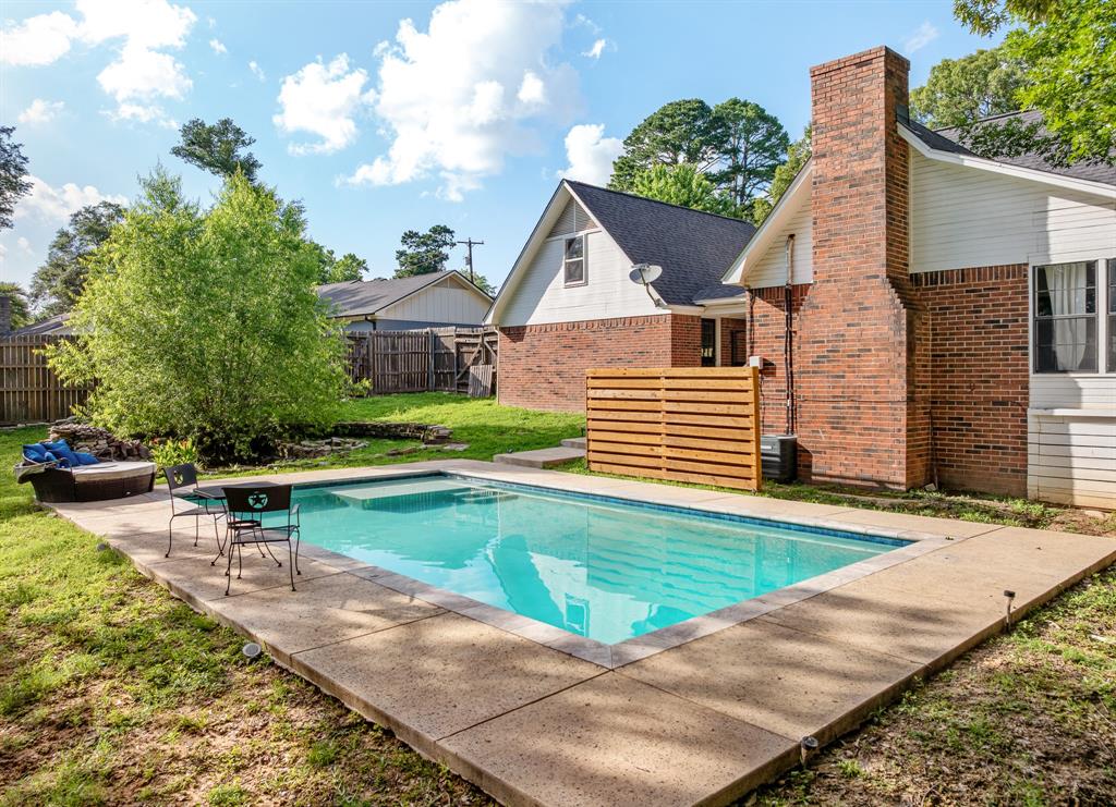 Knollwood - Residential