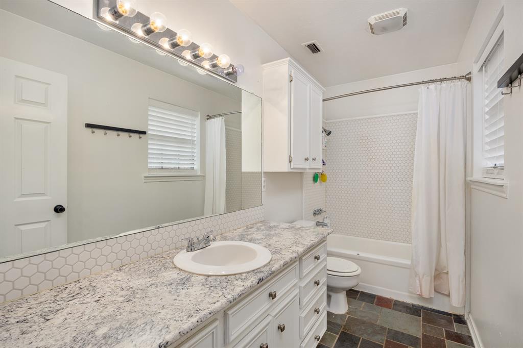 Knollwood - Residential